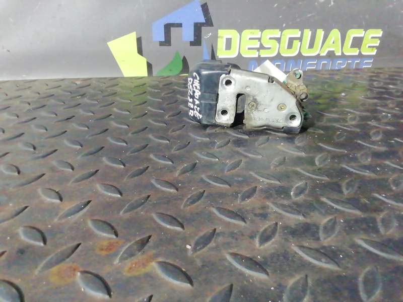 CERRADURA PUERTA DELANTERA DERECHA 68268218AA 