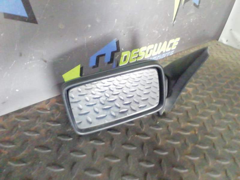 RETROVISOR IZQUIERDO 415312301 