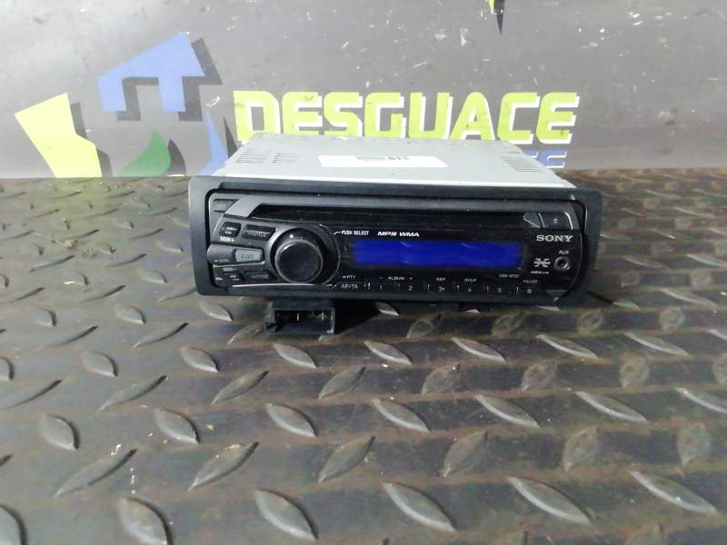 SISTEMA AUDIO / RADIO CD 