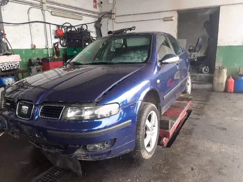 SEAT LEON (1M1)