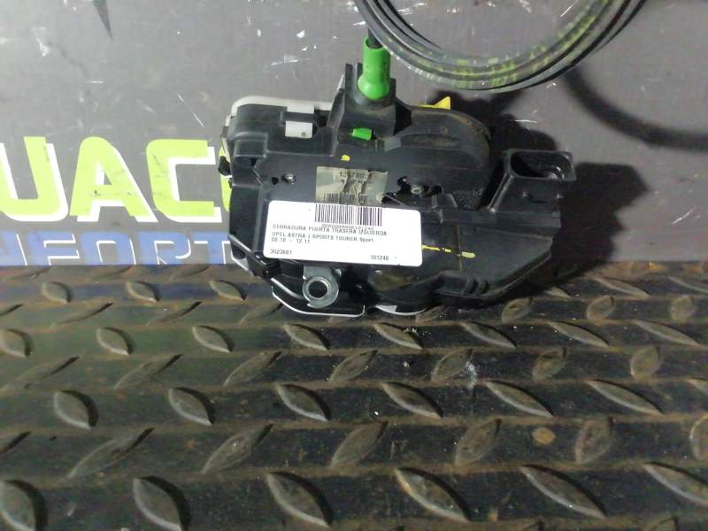 CERRADURA PUERTA TRASERA IZQUIERDA 3023881 