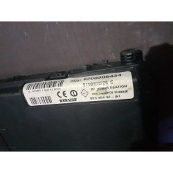 Desguace MonforteCAJA RELES / FUSIBLES 8200306434 8200326040 XXX1241003S41RENAULTCaja reles / fusibles|Desguace Monforte
