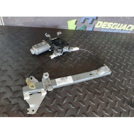 Recambio de elevalunas trasero izquierdo para nissan qashqai (j10) acenta 4x4 referencia OEM IAM 402191A P1197661 82701JD400