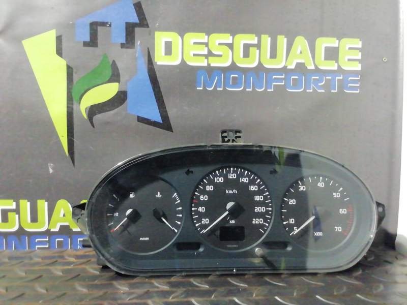 CUADRO INSTRUMENTOS 7700847782 