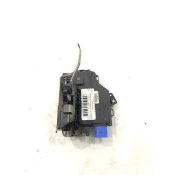 CERRADURA PUERTA DELANTERA DERECHA 4E1837016 