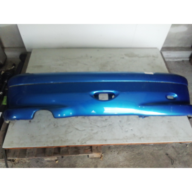Recambio de paragolpes trasero para peugeot 206 berlina look referencia OEM IAM 7410L6 7452X4 