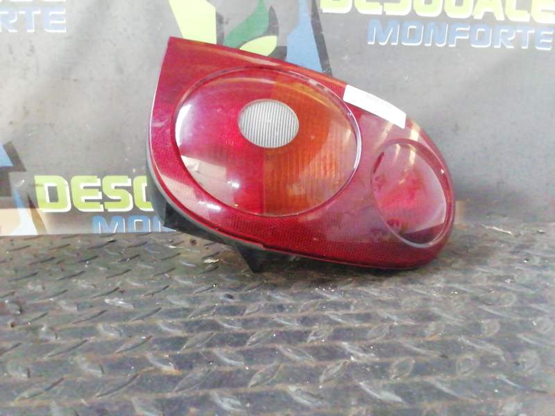 PILOTO TRASERO IZQUIERDO 7700428056 