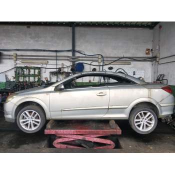 OPEL ASTRA H TwinTop (A04) de desguace