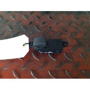 MANDO ELEVALUNAS DELANTERO DERECHO 6140T5 CC3366370A 