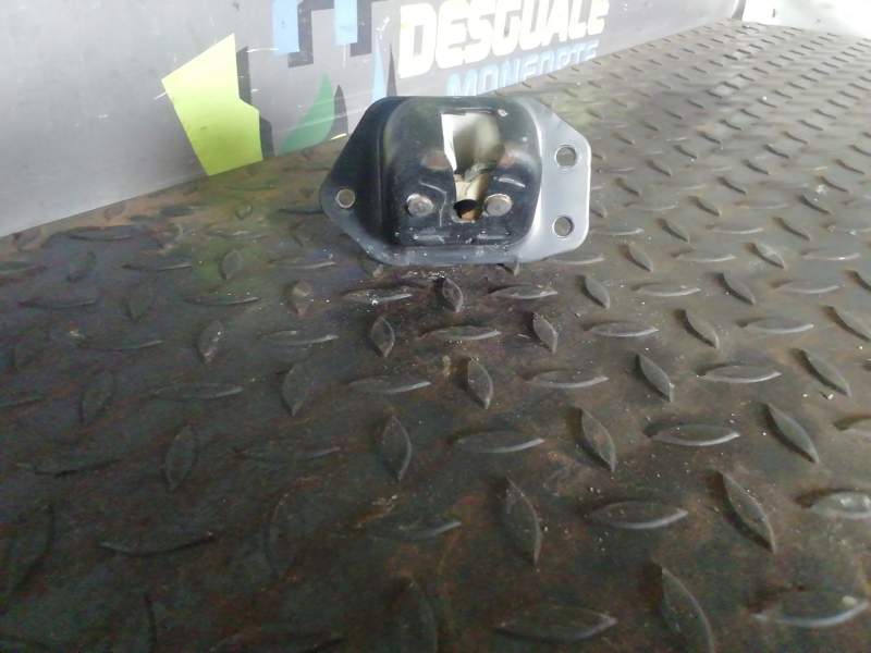 CERRADURA MALETERO / PORTON 90502CA00C 
