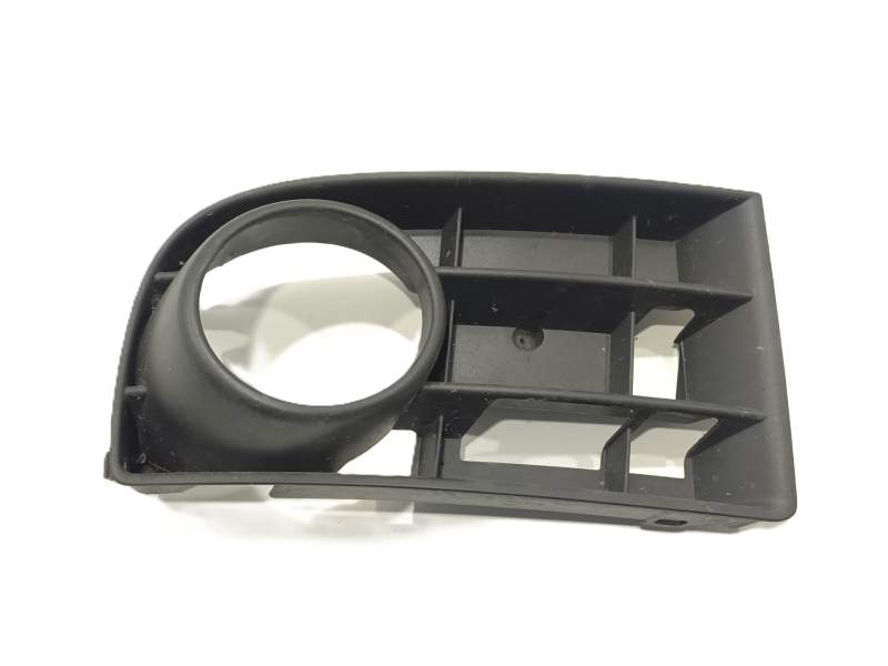 REJILLA PARAGOLPES DERECHA 1K0853666C 