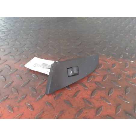 Recambio de mando elevalunas trasero derecho para bmw serie 5 berlina (e60) 525d referencia OEM IAM 15979804 6922244 
