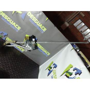 MOTOR LIMPIA DELANTERO A1688200242 