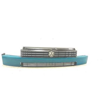 REJILLA DELANTERA 701853653 
