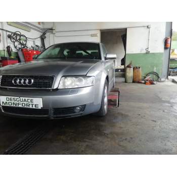 AUDI A4 BERLINA (8E) de desguace