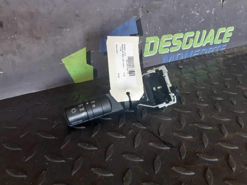 MANDO LUCES 25540CC001 