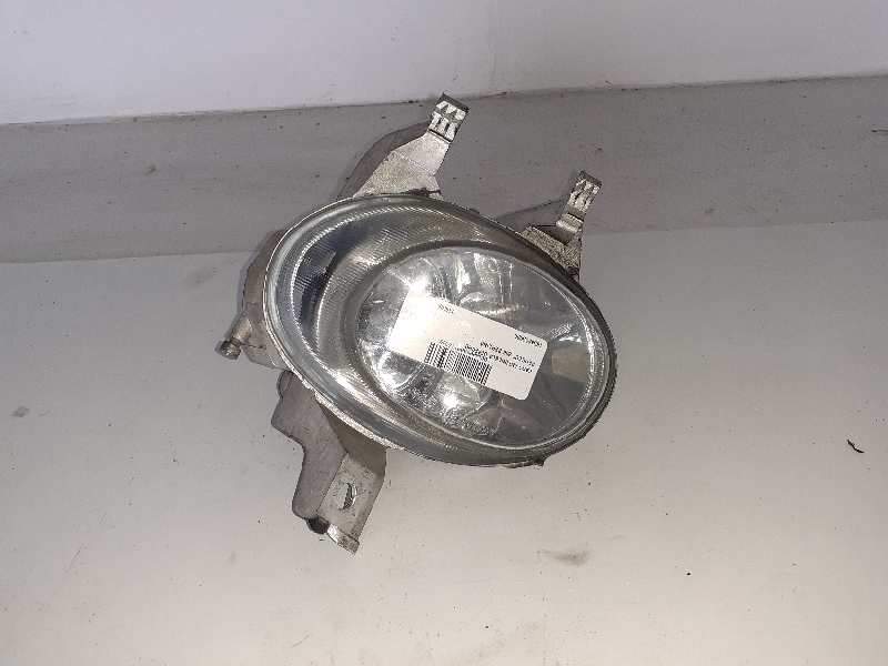 FARO ANTINIEBLA DERECHO 1854653000 