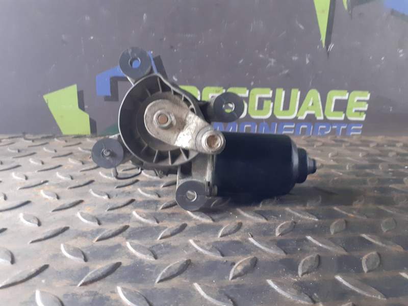 MOTOR LIMPIA DELANTERO 