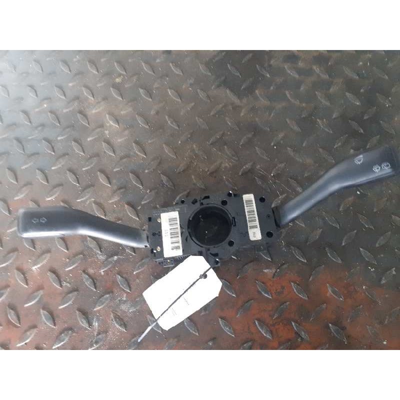 Desguace MonforteMANDO LIMPIA 4B0953503F 8L0953513G VOLKSWAGENMando limpia|Desguace Monforte