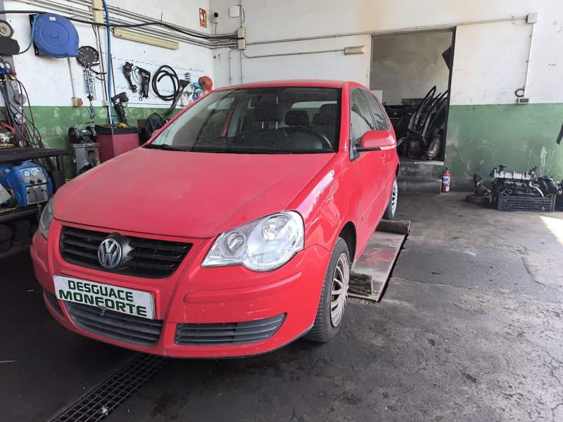 VOLKSWAGEN POLO IV (9N_, 9A_)