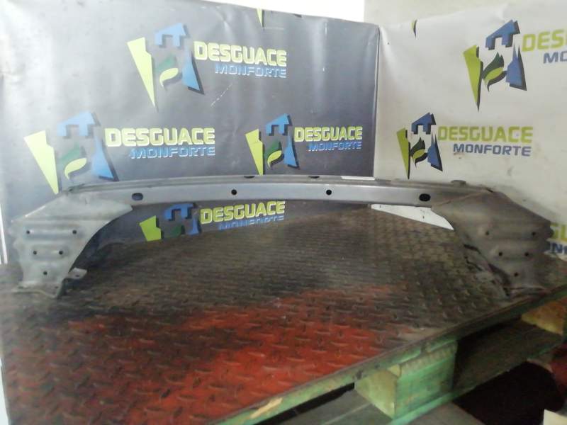 REFUERZO PARAGOLPES DELANTERO 