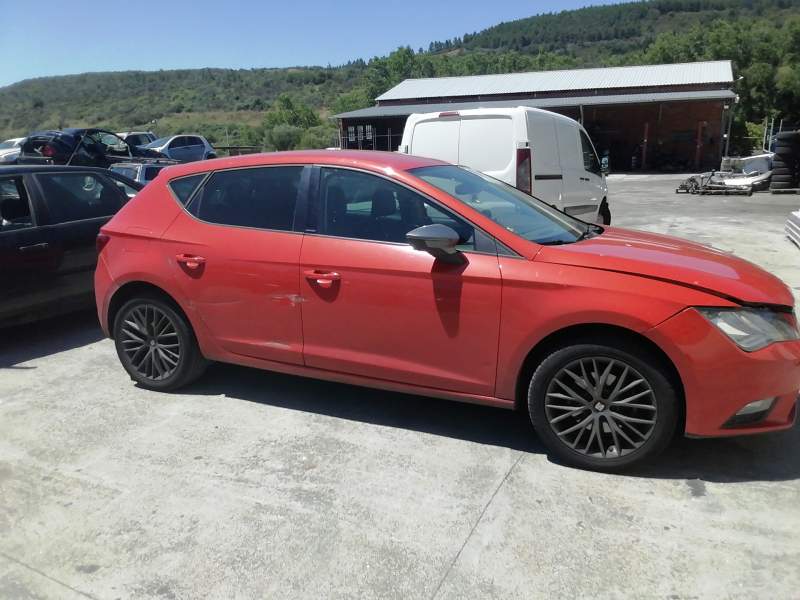 SEAT LEON (5F1)