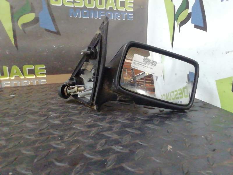 RETROVISOR DERECHO 415312301 