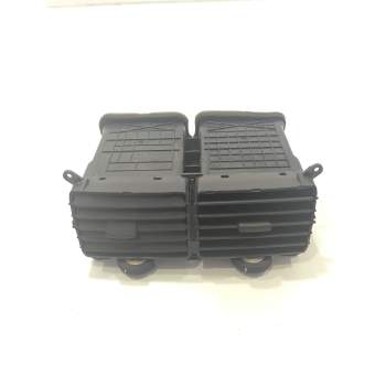 REJILLA AIREADORA KM84810A 