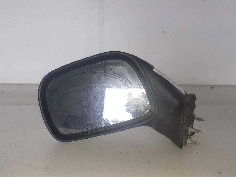 RETROVISOR IZQUIERDO 
