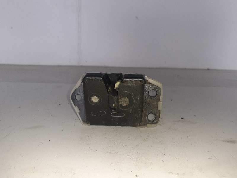 CERRADURA MALETERO / PORTON 