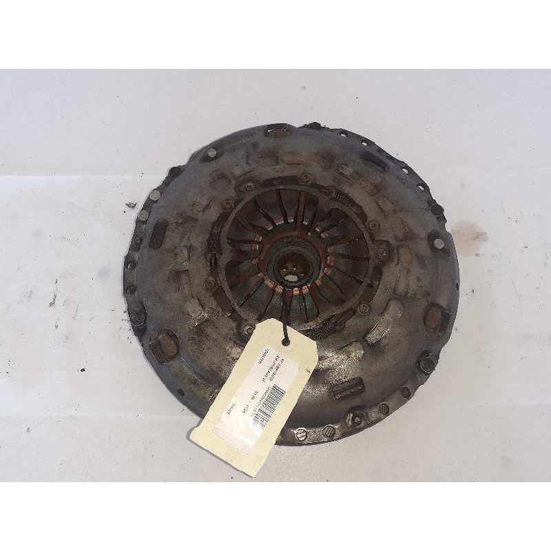 Recambio de kit embrague para kia sportage je referencia OEM IAM 124047210  