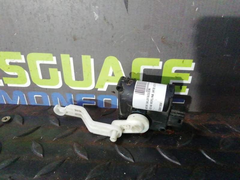 MOTOR TRAMPILLA CALEFACCION 0132801359 