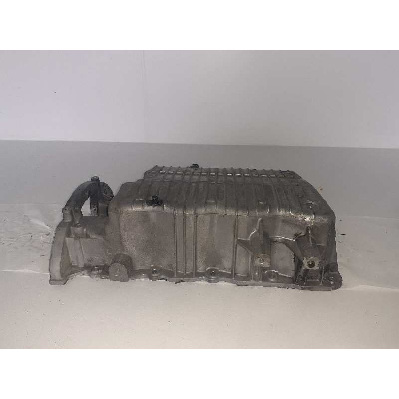 Recambio de carter para kia sportage je referencia OEM IAM 4D20  