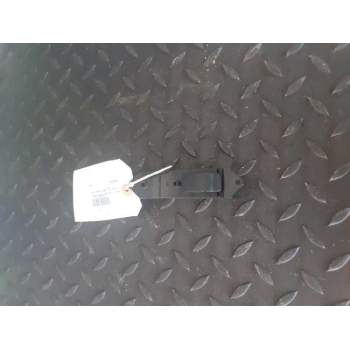 MANDO ELEVALUNAS TRASERO DERECHO MR502239 