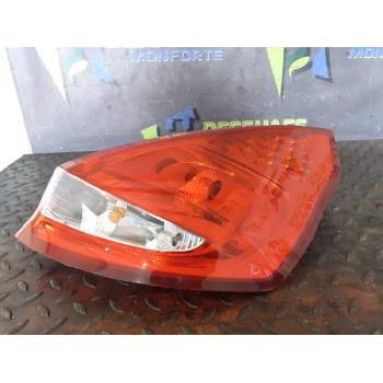 PILOTO TRASERO DERECHO 8A6113404A 