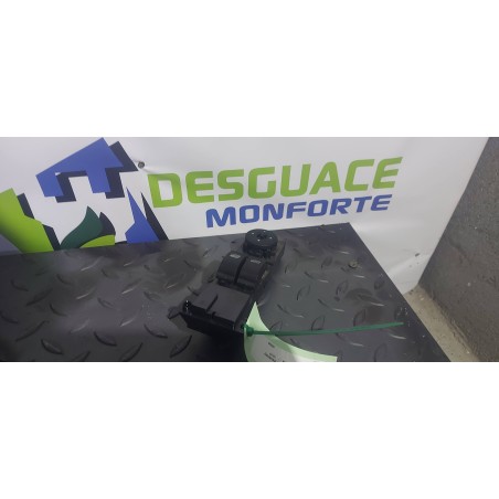 Recambio de mando elevalunas delantero izquierdo para ford focus lim. (cb4) trend referencia OEM IAM 1545976 7M5T14529BA 0316808