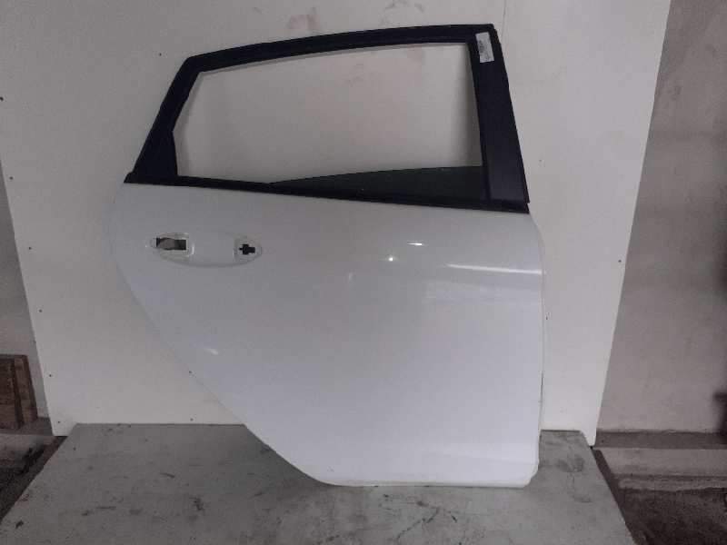 PUERTA TRASERA DERECHA 1692501 