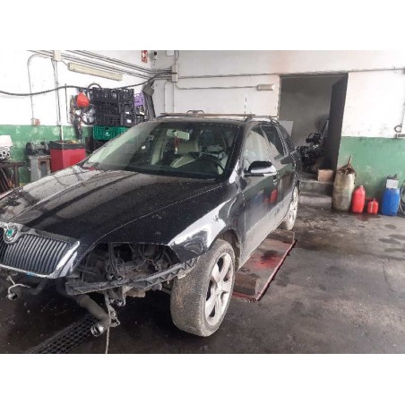 skoda octavia berlina (1u2) del año 2006