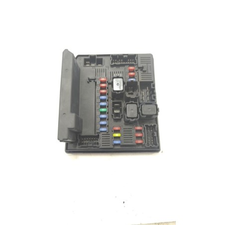 Recambio de caja reles / fusibles para nissan qashqai (j10) j10 referencia OEM IAM 284B7JD02A  
