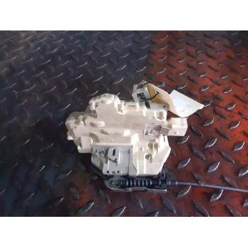 CERRADURA PUERTA TRASERA DERECHA 8K0839016 