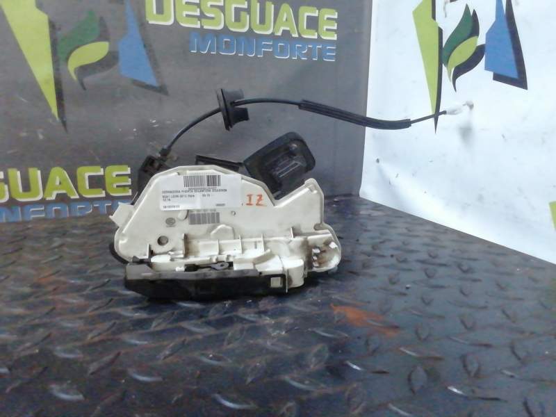 CERRADURA PUERTA DELANTERA IZQUIERDA 5K1837015E 