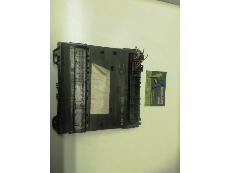 CAJA RELES / FUSIBLES 6Q1937049D 5WK48212D 