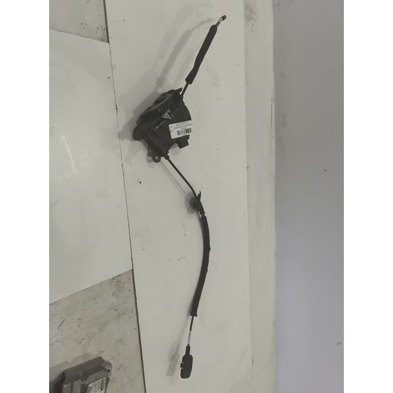 Desguace MonforteCERRADURA PUERTA DELANTERA DERECHA 805020401R RENAULTCerradura puerta delantera derecha|Desguace Monforte