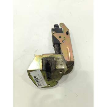 CERRADURA PUERTA TRASERA IZQUIERDA PZ08B01Y 
