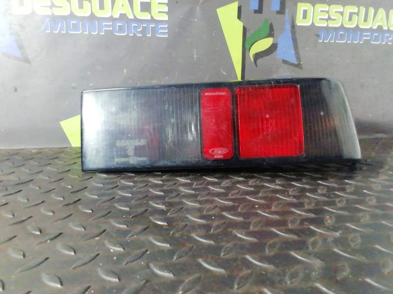 PILOTO TRASERO DERECHO 010002010001 
