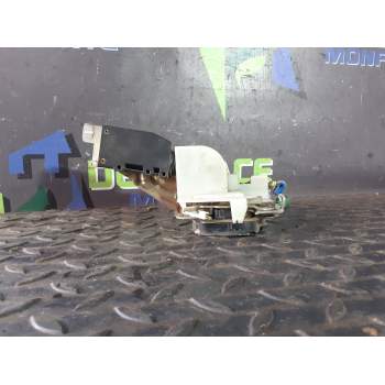 CERRADURA PUERTA DELANTERA IZQUIERDA 605330 90493701 1101215