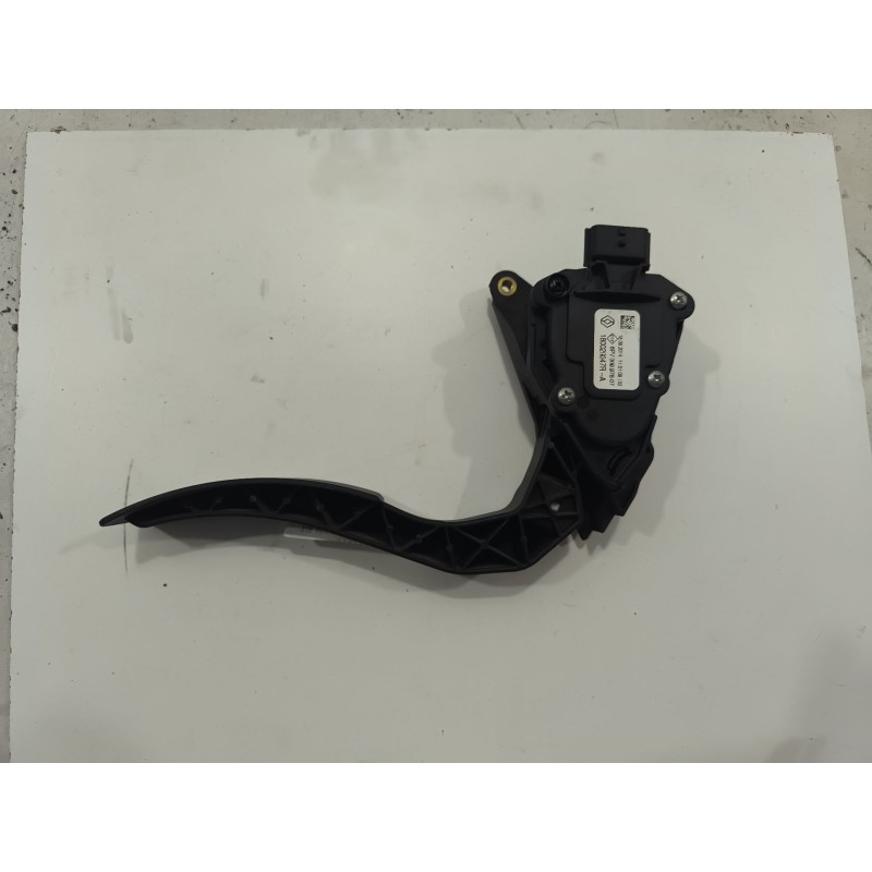 Desguace MonfortePEDAL ACELERADOR 180029347R RENAULTPedal acelerador|Desguace Monforte