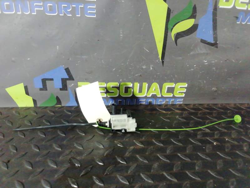 TAPA EXTERIOR COMBUSTIBLE 406204427 