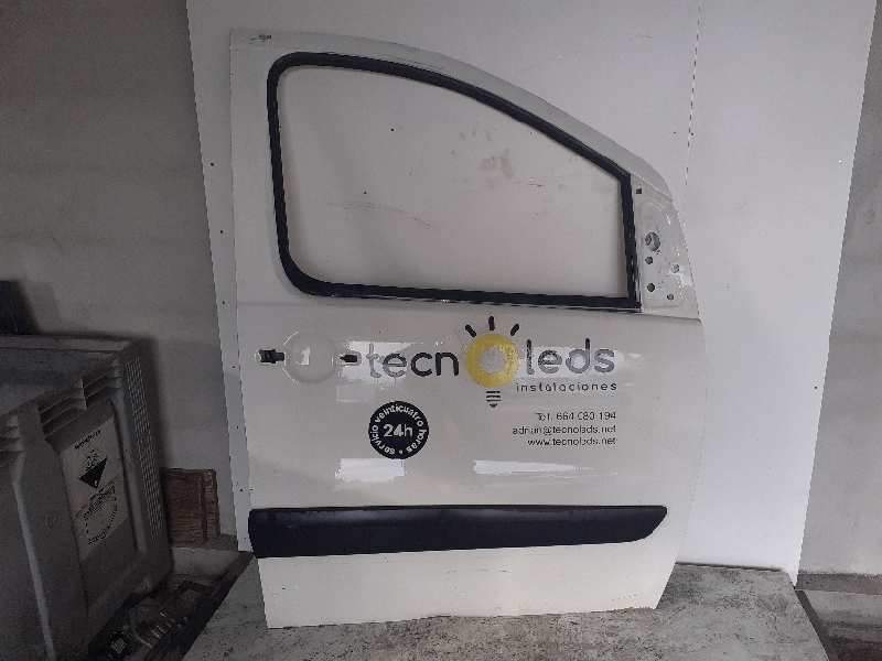 PUERTA DELANTERA DERECHA 9004X7 9035T1 9035T3