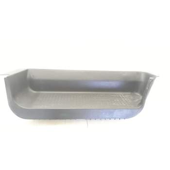 MOLDURA INFERIOR PUERTA DELANTERA DERECHA 701863736B / 705963736B 